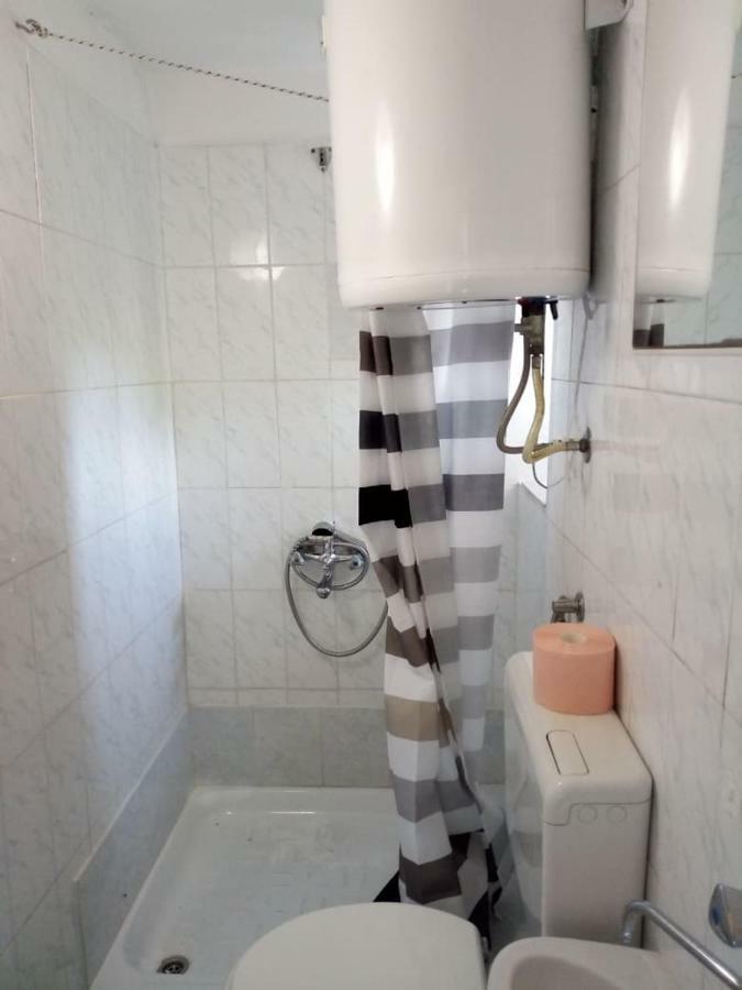 Apartman Dinko Lubenice Eksteriør billede